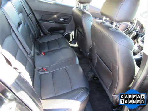 Used 2016 Chevrolet Cruze LT w/ Sun, Sound and Sport Package image 15