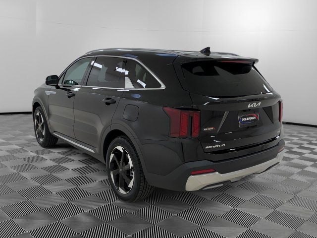 Used 2026 Kia Sorento EX AWD/4WD image 3
