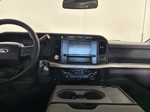 Used 2023 Ford F250 XLT w/ FX4 Off-Road Package image 22