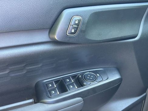 Used 2025 Ford Ranger XL RWD image 13