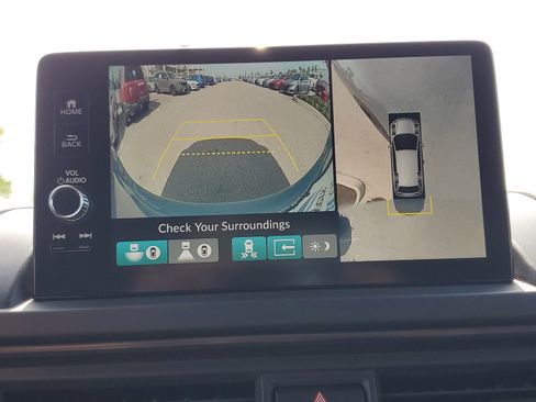 New 2025 Honda Pilot TrailSport image 20