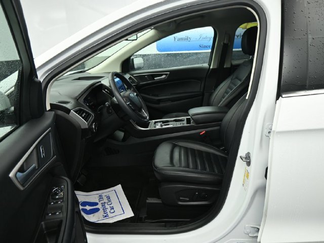 Used 2024 Ford Edge SEL AWD/4WD image 12