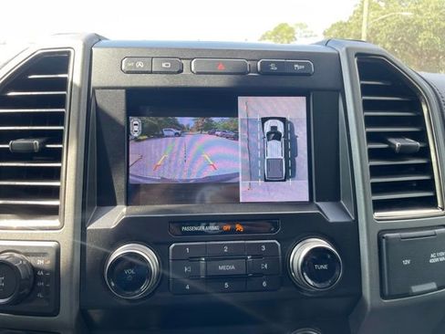 Used 2019 Ford F150 Raptor w/ Equipment Group 802A Luxury image 20