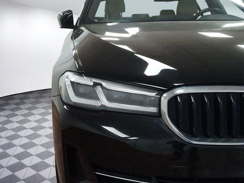 Used 2023 BMW 530i xDrive 530i xDrive w/ Convenience Package image 9