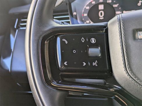 Used 2025 Land Rover Range Rover Sport Dynamic SE image 28