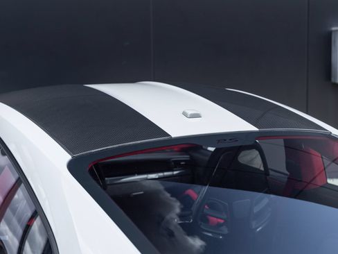 Certified 2019 Porsche 911 GT2 RS RWD image 19