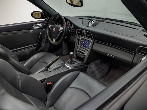Used 2007 Porsche 911 Carrera S image 39