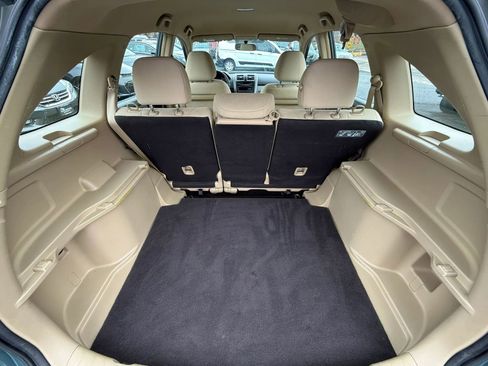 Used 2011 Honda CR-V LX image 8