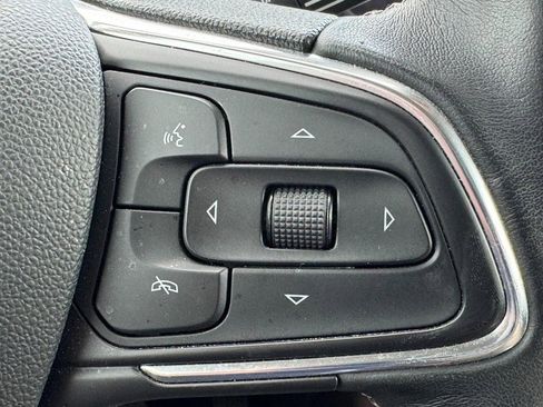 Used 2021 Buick Encore GX Preferred w/ Cold Weather Comfort Package image 18