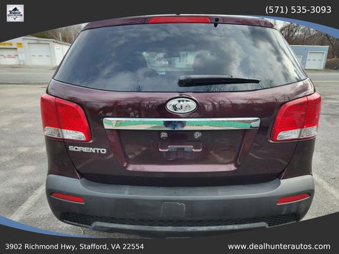 Used 2012 Kia Sorento FWD image 9
