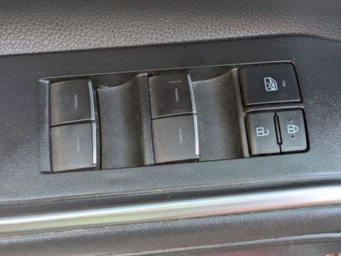 Certified 2021 Toyota Highlander Platinum AWD/4WD image 12