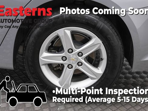 Used 2023 Chevrolet Malibu LT FWD image 33