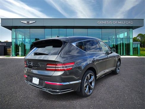 New 2025 Genesis GV80 3.5T Prestige image 3