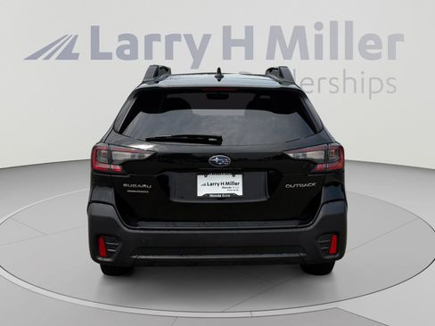 Used 2021 Subaru Outback Premium AWD/4WD image 4