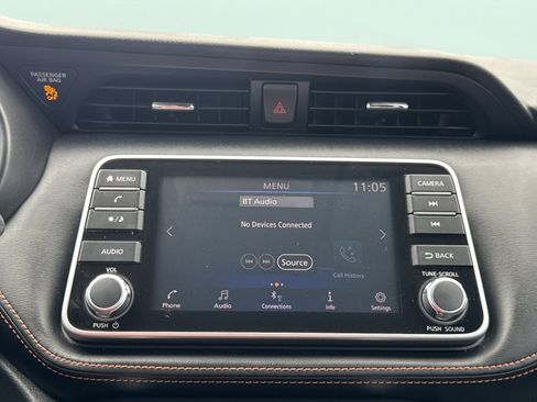 Used 2020 Nissan Kicks SR w/ SR Premium Package image 54