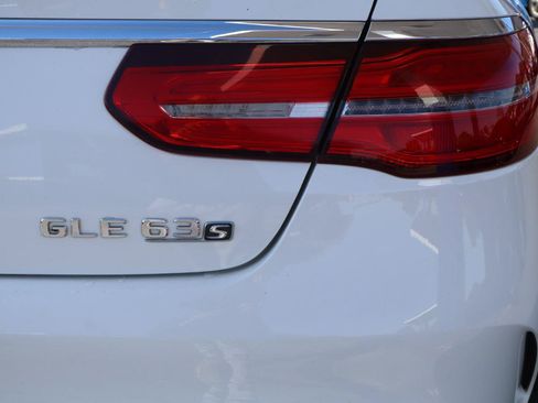 Used 2018 Mercedes-Benz GLE 63 AMG S w/ Premium 3 Package image 40