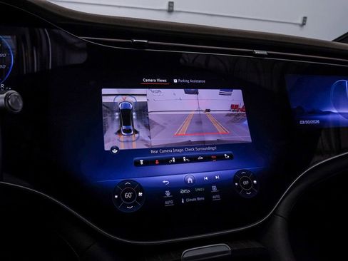 Used 2022 Mercedes-Benz EQS 580 4MATIC Sedan image 26