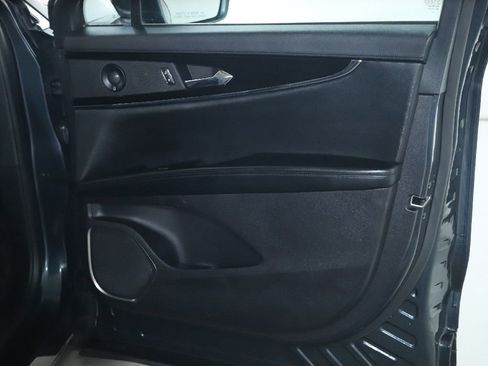 Certified 2021 Lincoln Nautilus Reserve AWD/4WD image 35