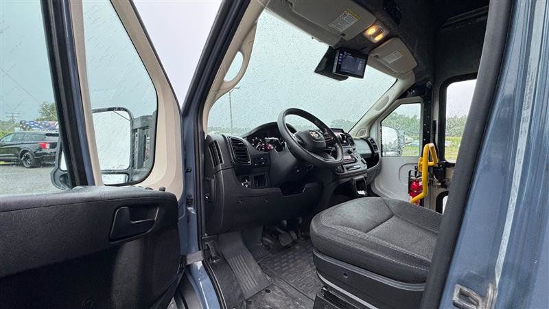 Used 2022 RAM ProMaster 3500 w/ Fleet Safety Group FWD image 9