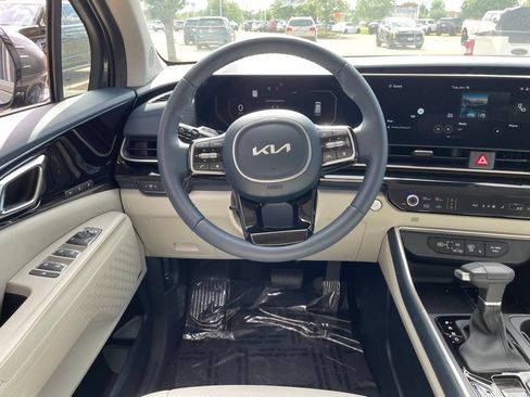 New 2026 Kia Carnival SX w/ SX Dark Edition Package FWD image 14