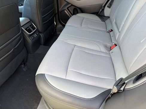 New 2025 Subaru Outback Limited image 14