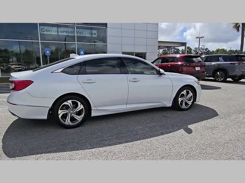 Used 2018 Honda Accord EX-L image 33