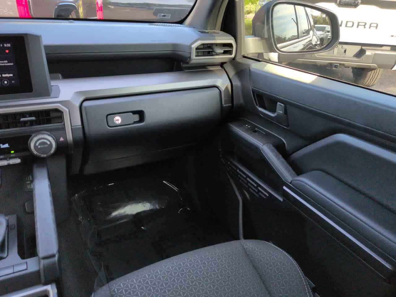 Used 2025 Toyota 4Runner SR5 RWD image 16