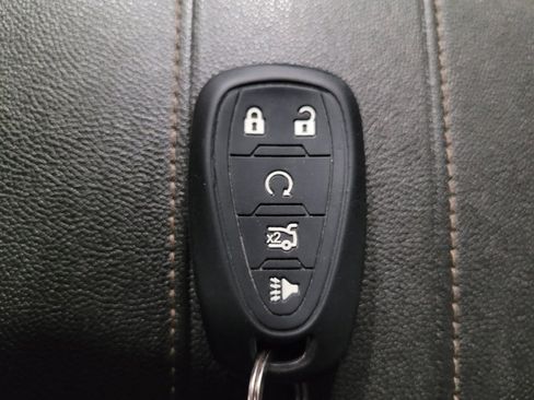 Used 2019 Chevrolet Traverse LT AWD/4WD image 32
