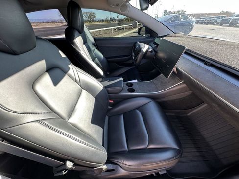 Used 2019 Tesla Model 3 Long Range image 20