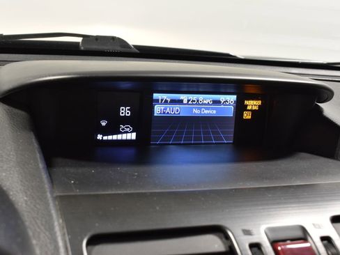 Used 2015 Subaru Forester 2.5i Limited w/ Protection Package #2 image 21