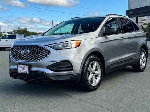 Used 2024 Ford Edge SE AWD/4WD image 8