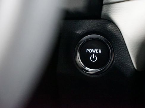 New 2025 Toyota RAV4 XLE image 23