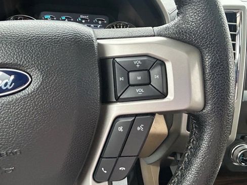 Used 2015 Ford F150 Lariat w/ Equipment Group 502A Luxury image 16