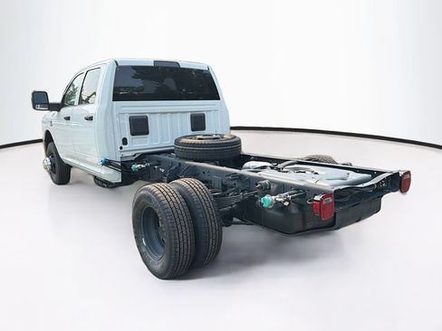 New 2026 RAM 3500 Tradesman w/ Chrome Appearance Group A AWD/4WD image 5