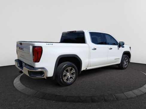 Used 2025 GMC Sierra 1500 SLT AWD/4WD image 7