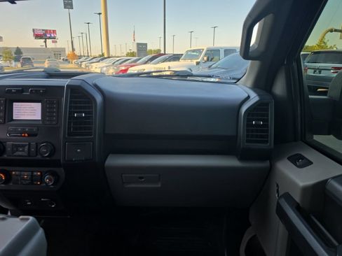 Used 2020 Ford F150 XL w/ Equipment Group 101A Mid AWD/4WD image 18