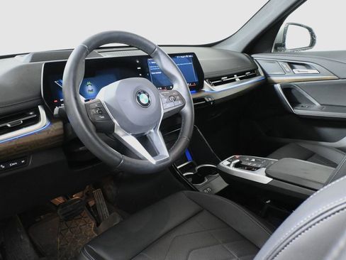 Used 2025 BMW X1 xDrive28i image 14