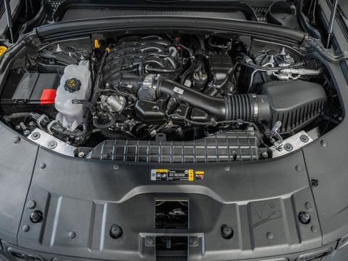 New 2025 Jeep Grand Cherokee Altitude image 18