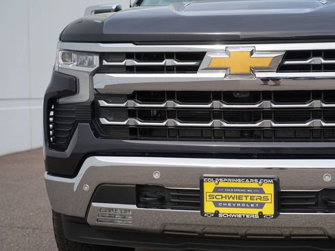 Certified 2023 Chevrolet Silverado 1500 LTZ w/ LTZ Premium Package AWD/4WD image 9