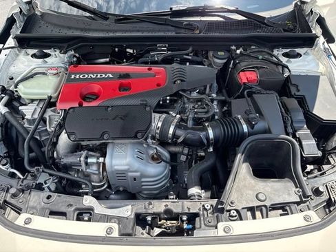 Used 2024 Honda Civic Type R image 25