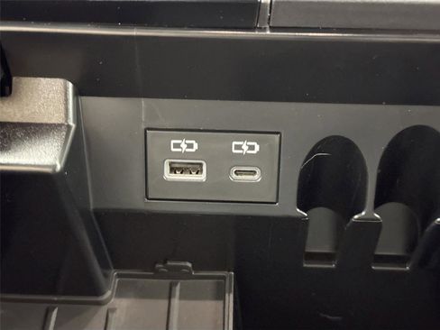 Certified 2026 Toyota Tundra Limited image 38