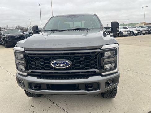 Used 2024 Ford F350 XLT w/ Black Appearance Package image 16