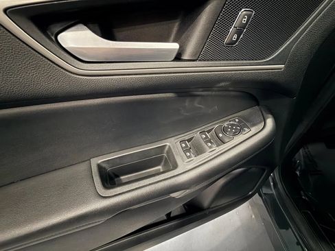 Used 2021 Ford Edge SEL FWD image 35