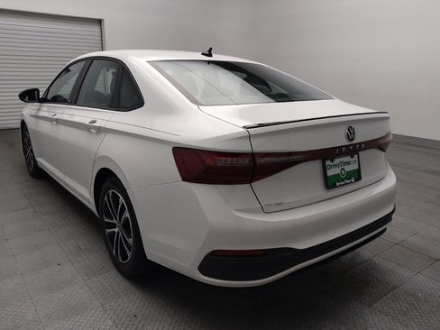 Used 2025 Volkswagen Jetta Sport FWD image 5