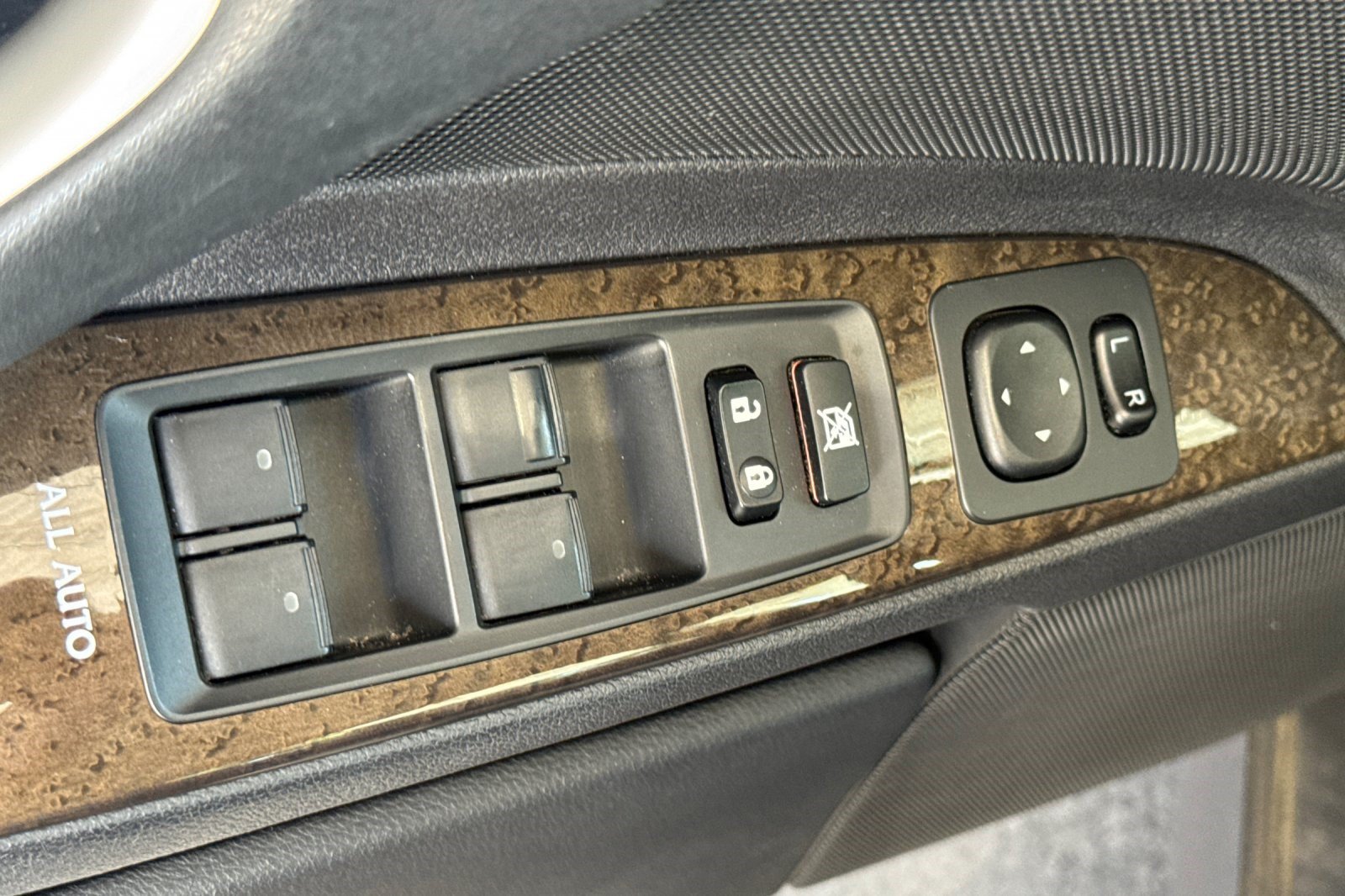 Used 2013 Lexus IS 250 w/ Premium Pkg Value Edition RWD image 13