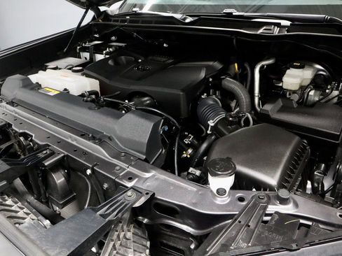 Used 2024 Toyota Tundra Platinum image 17