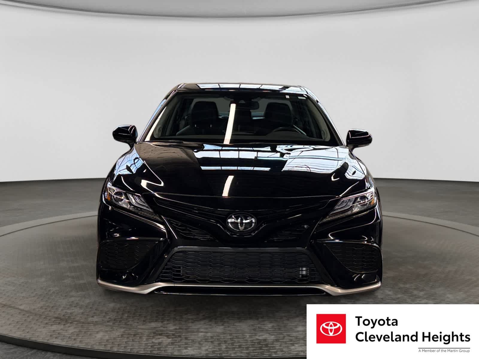 Used 2024 Toyota Camry XSE w/ Navigation Package FWD image 2
