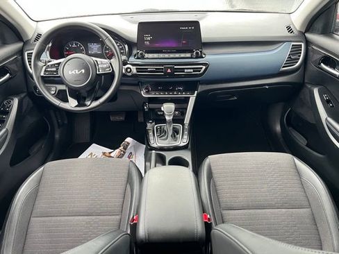 Certified 2023 Kia Seltos Nightfall Edition image 10