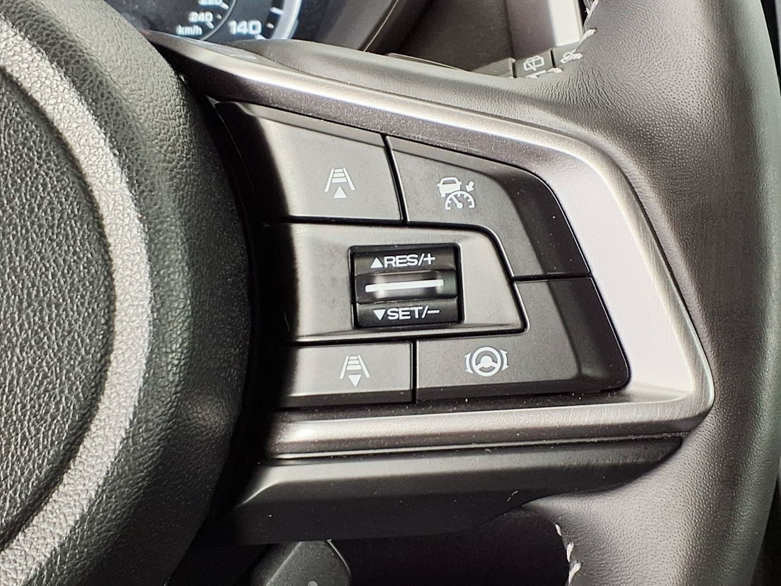Used 2022 Subaru Ascent Touring AWD/4WD image 18