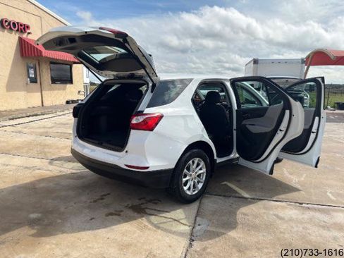 Used 2021 Chevrolet Equinox LS FWD image 26